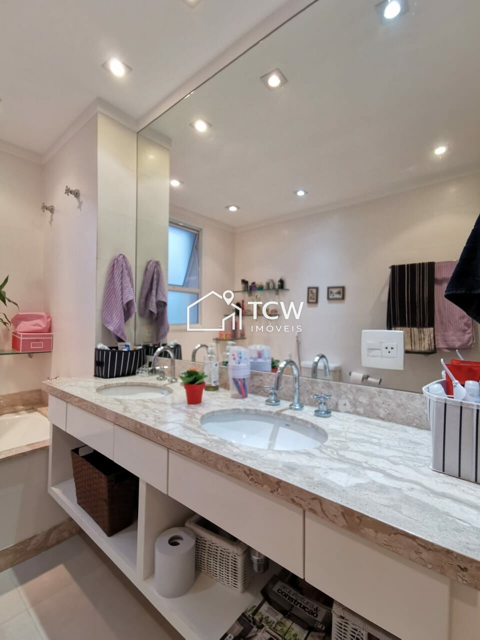 Apartamento, 3 quartos, 216 m² - Foto 35