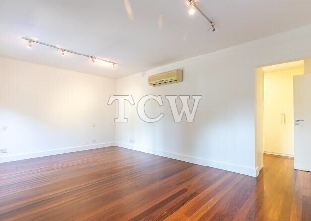 Casa de Condomínio à venda com 4 quartos, 710m² - Foto 19
