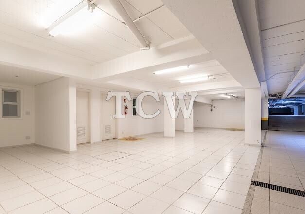 Casa de Condomínio à venda com 4 quartos, 710m² - Foto 29