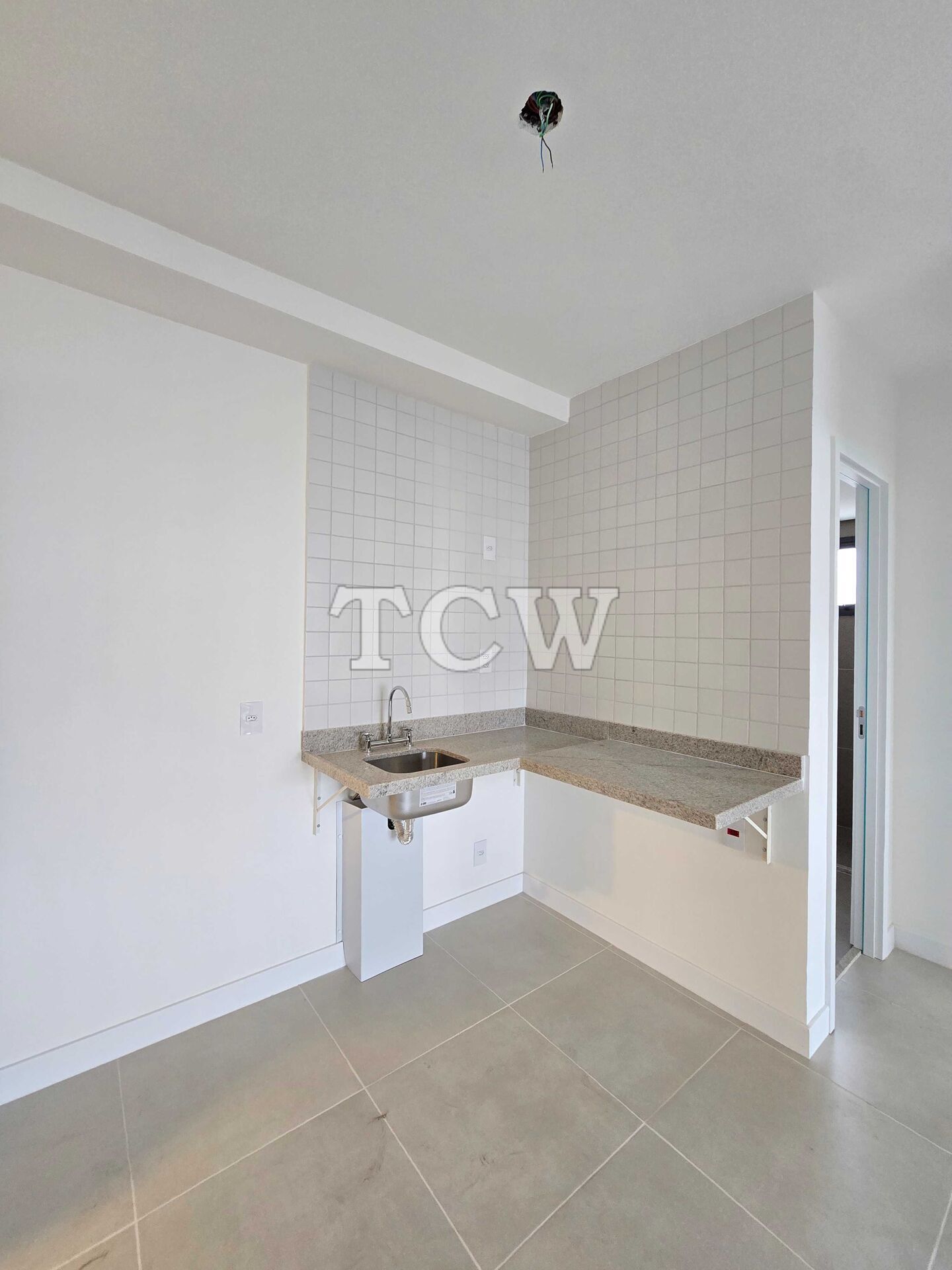Apartamento à venda com 1 quarto, 40m² - Foto 3