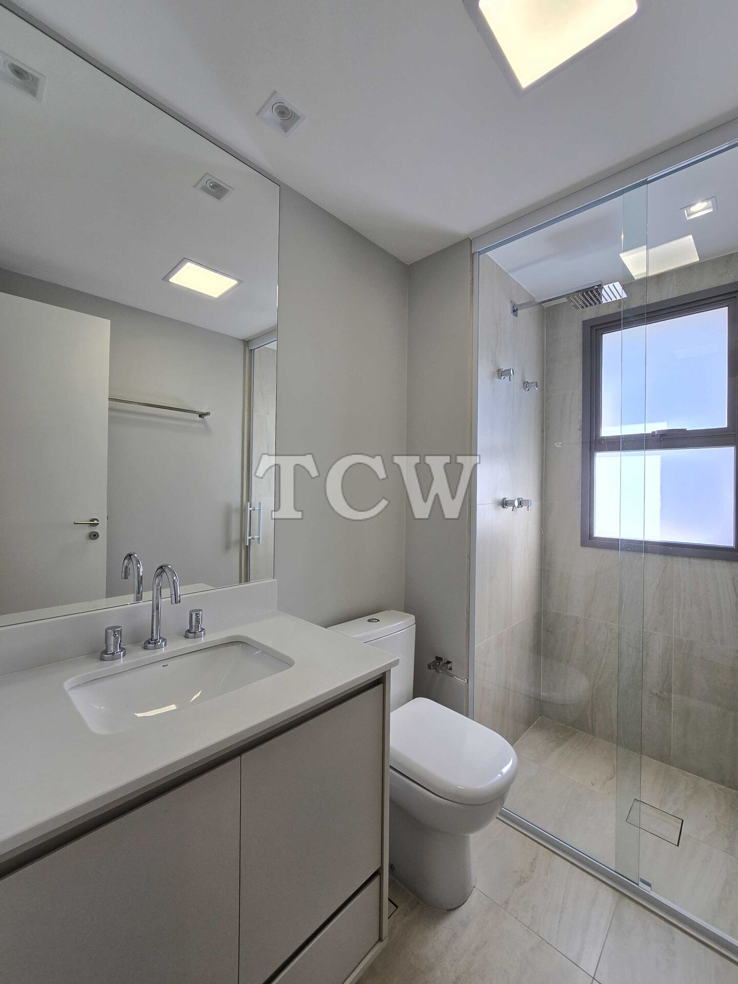 Apartamento à venda com 3 quartos, 150m² - Foto 25