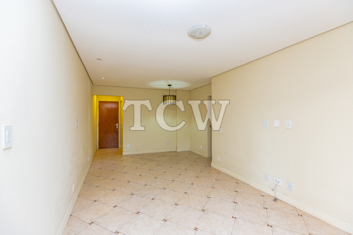 Apartamento à venda com 3 quartos - Foto 8