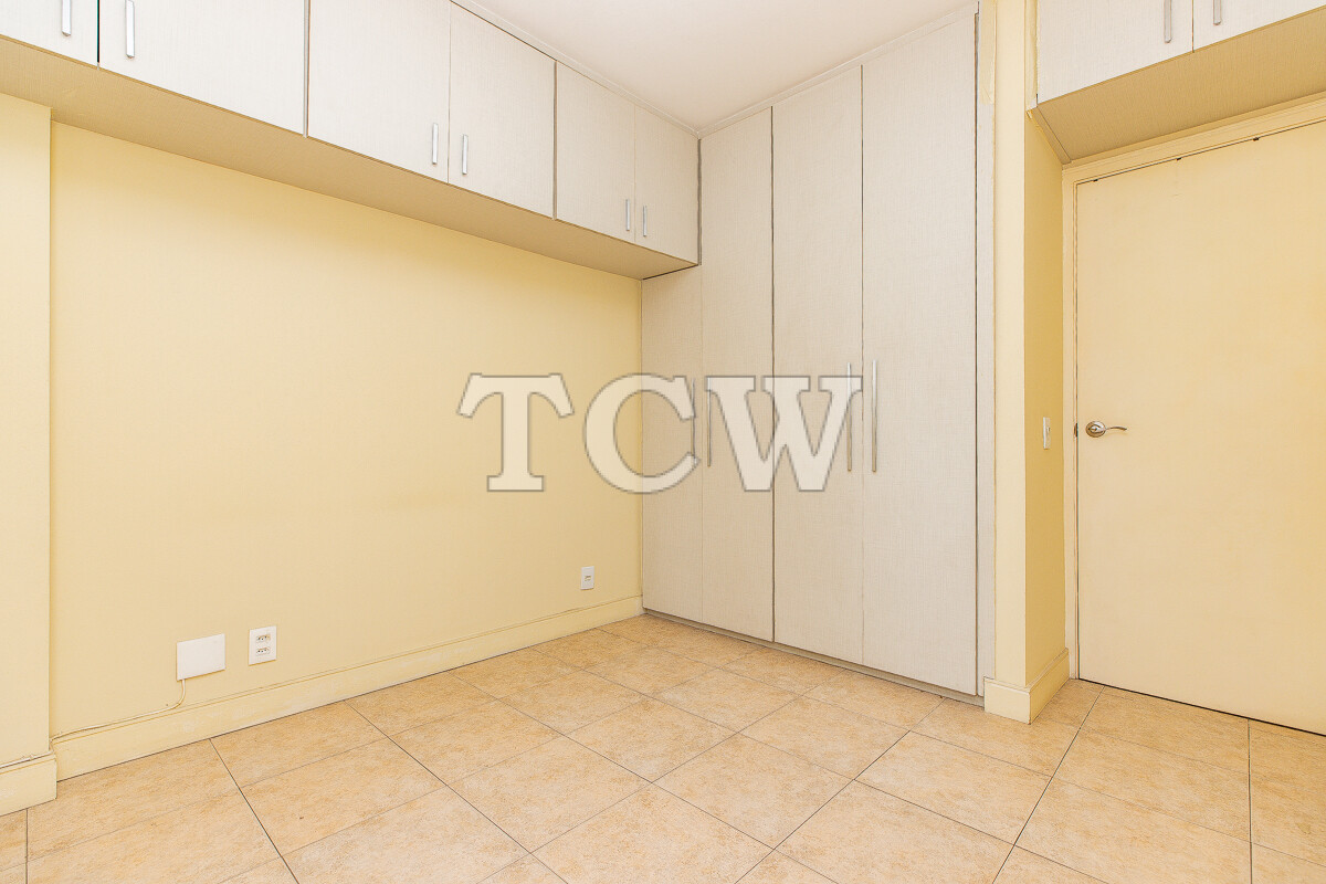 Apartamento à venda com 3 quartos - Foto 12
