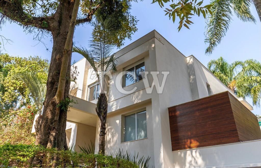 Casa de Condomínio à venda com 4 quartos, 958m² - Foto 1