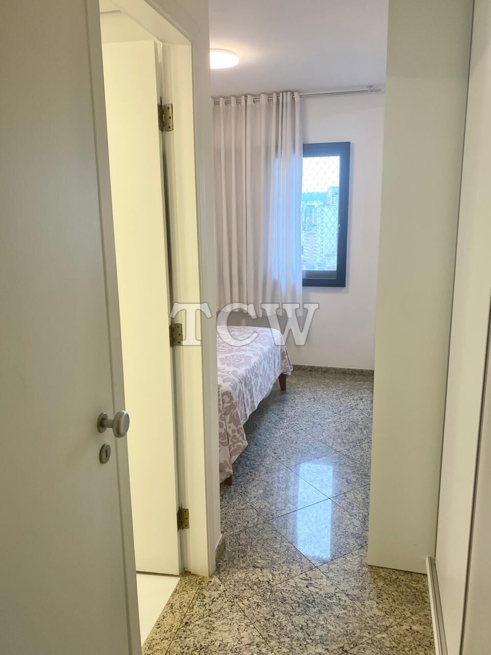 Apartamento à venda com 3 quartos, 93m² - Foto 7