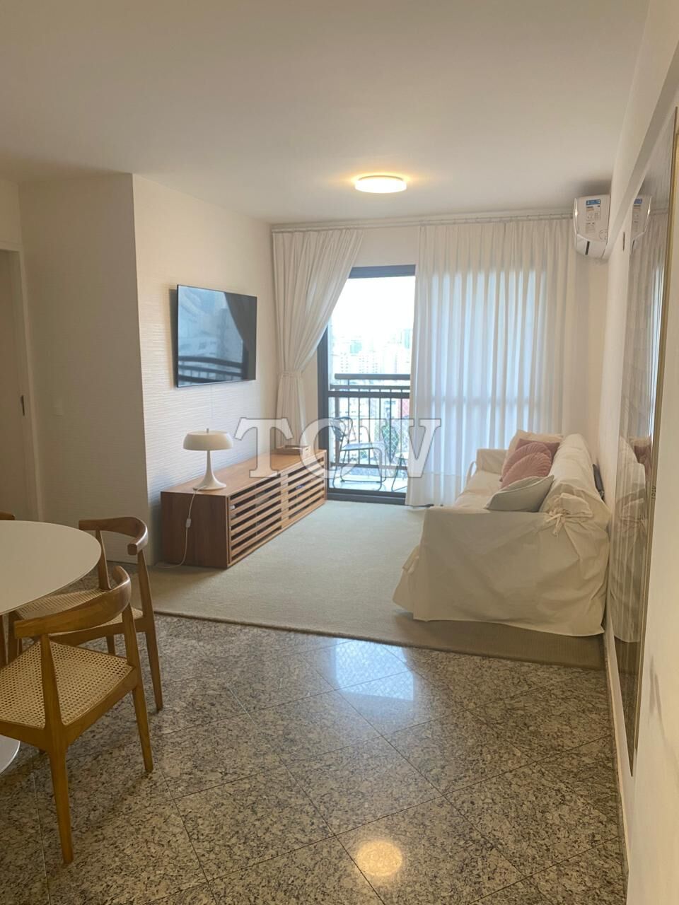Apartamento à venda com 3 quartos, 93m² - Foto 1
