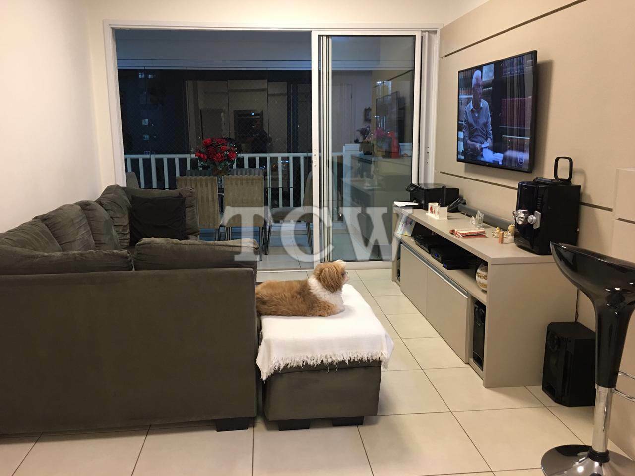 Apartamento à venda com 3 quartos, 95m² - Foto 1