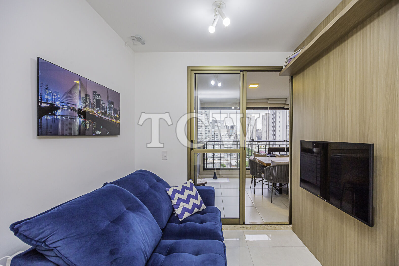 Apartamento à venda com 2 quartos, 67m² - Foto 1