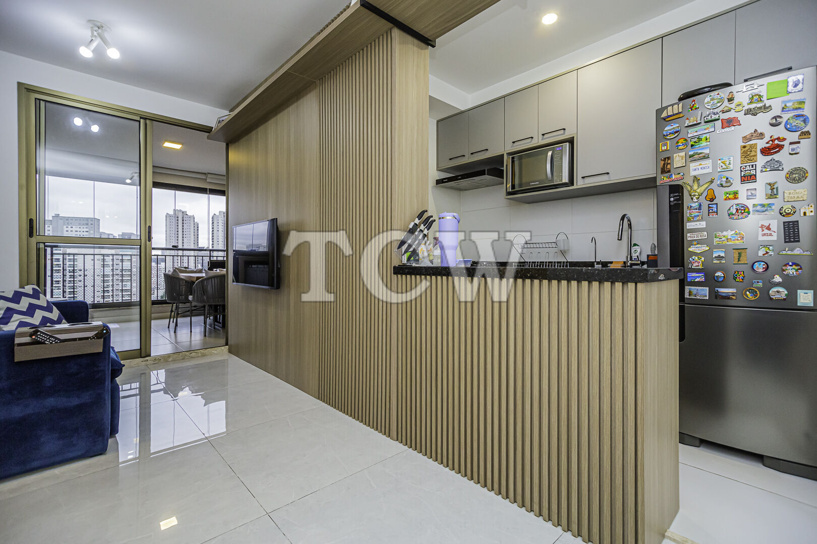 Apartamento à venda com 2 quartos, 67m² - Foto 3