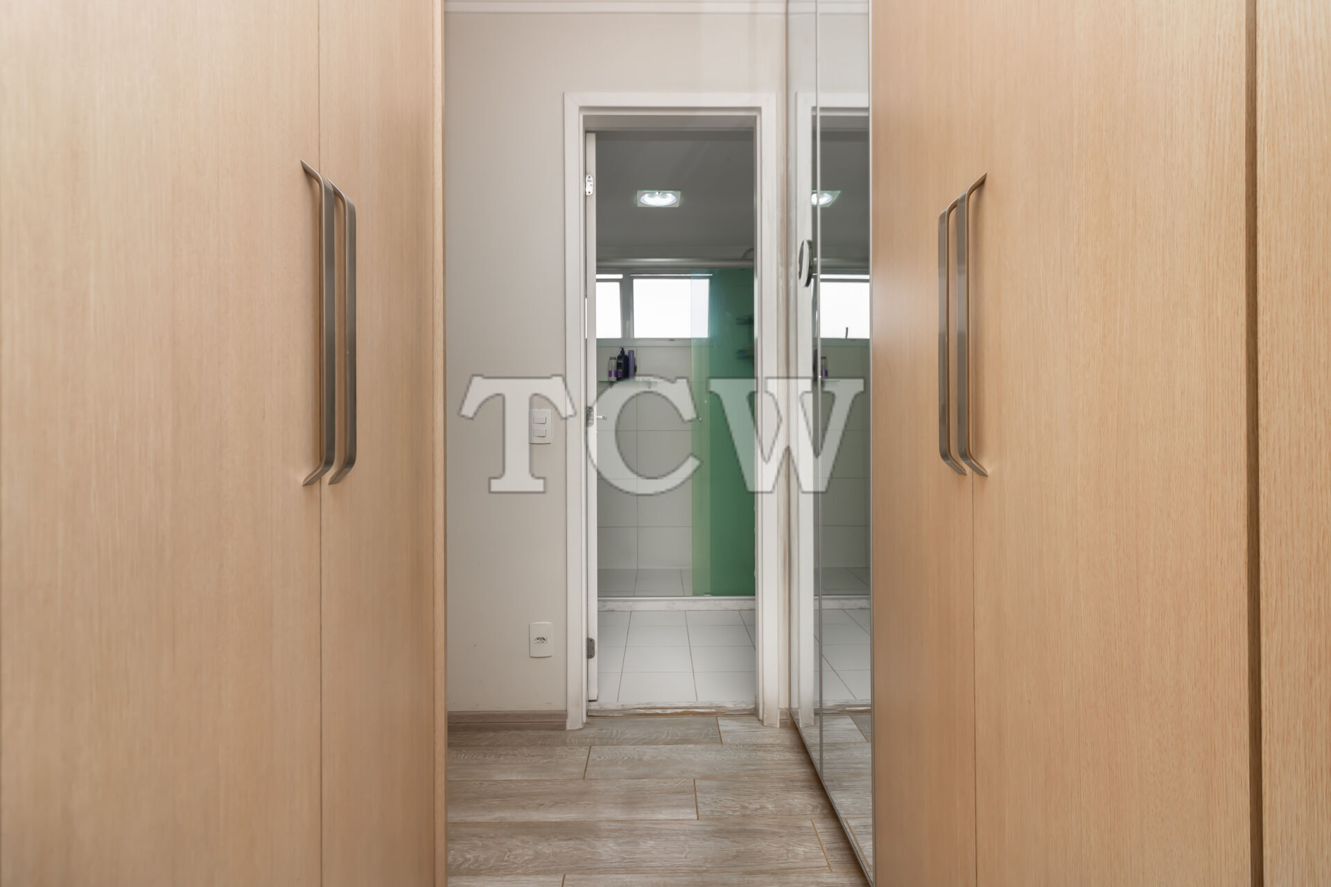 Apartamento à venda com 4 quartos, 140m² - Foto 29