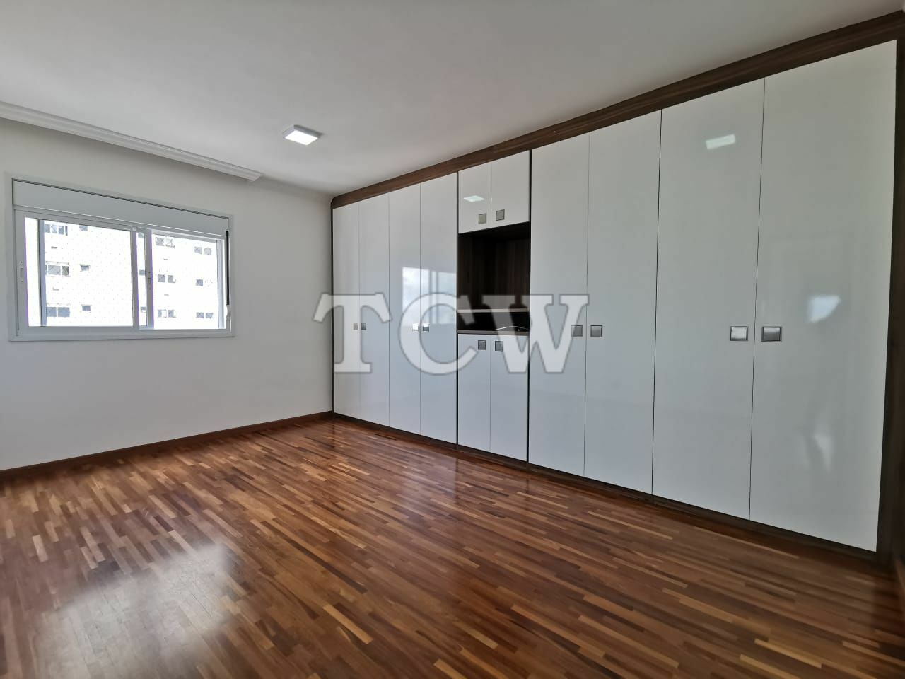 Apartamento à venda com 3 quartos, 133m² - Foto 28