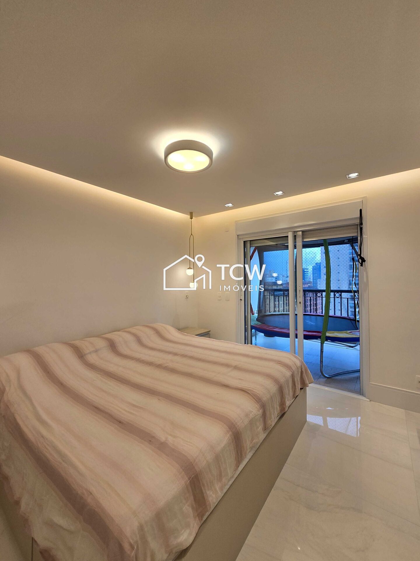 Apartamento, 3 quartos, 245 m² - Foto 18