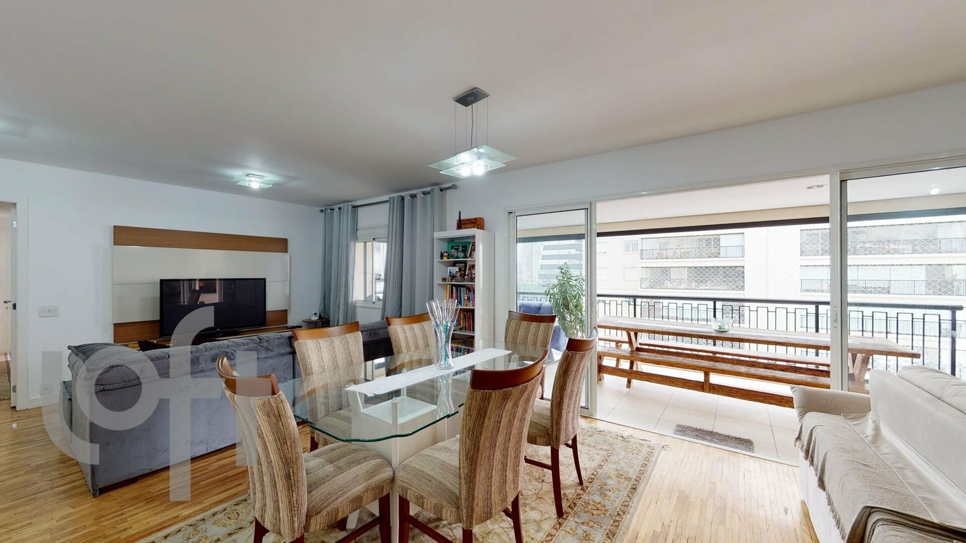 Apartamento à venda com 3 quartos, 168m² - Foto 7
