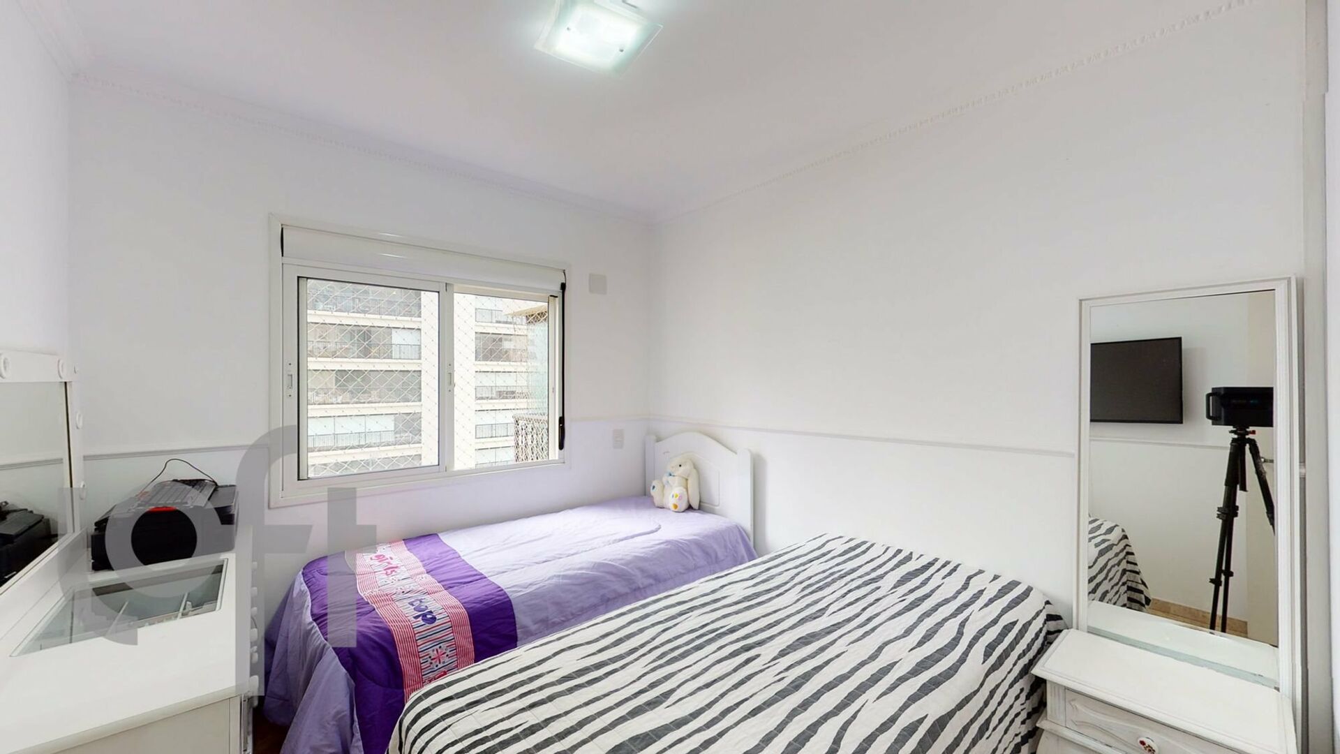 Apartamento à venda com 3 quartos, 168m² - Foto 9