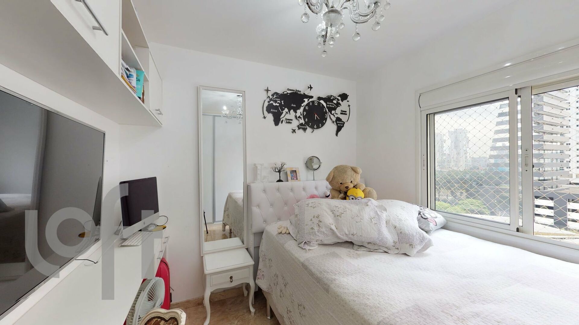 Apartamento à venda com 3 quartos, 168m² - Foto 11