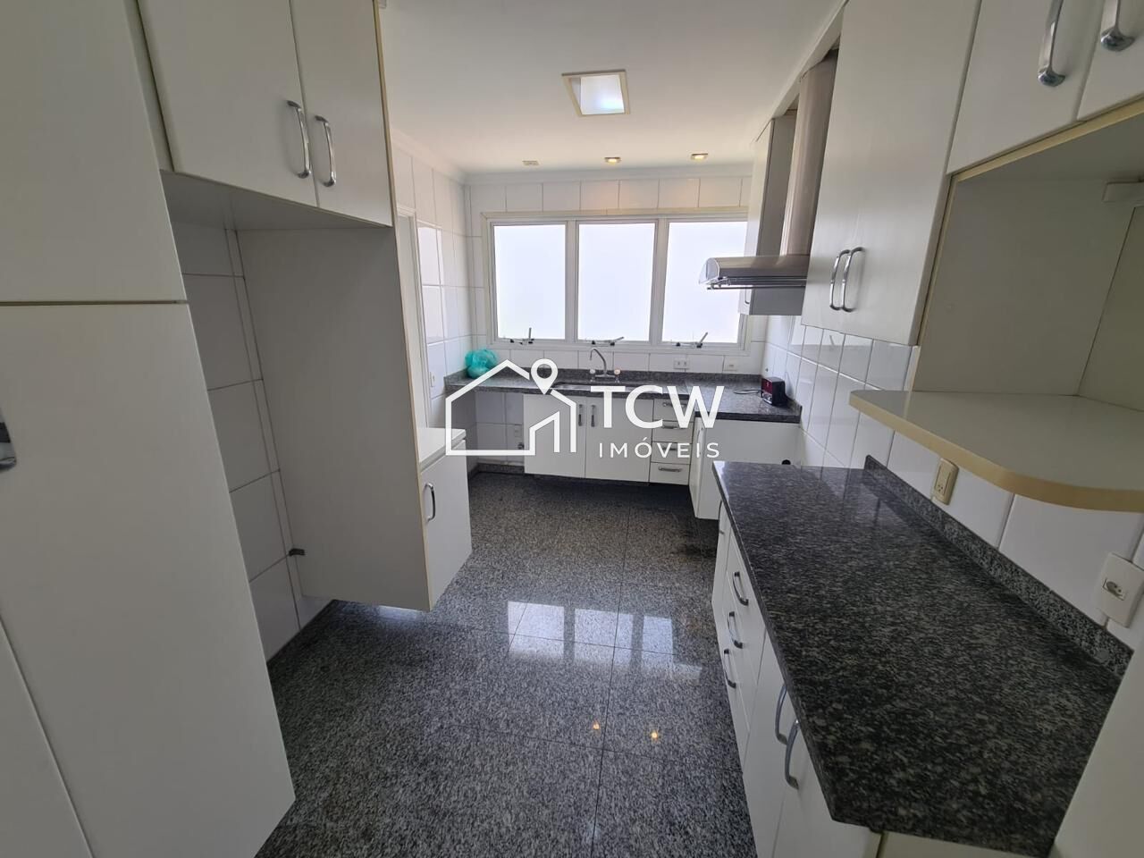 Apartamento, 3 quartos, 250 m² - Foto 21