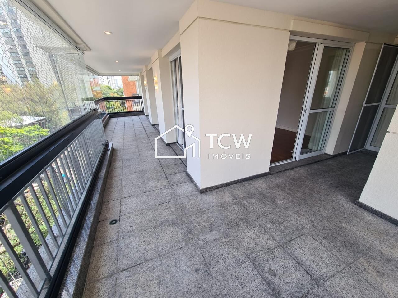 Apartamento, 3 quartos, 250 m² - Foto 4