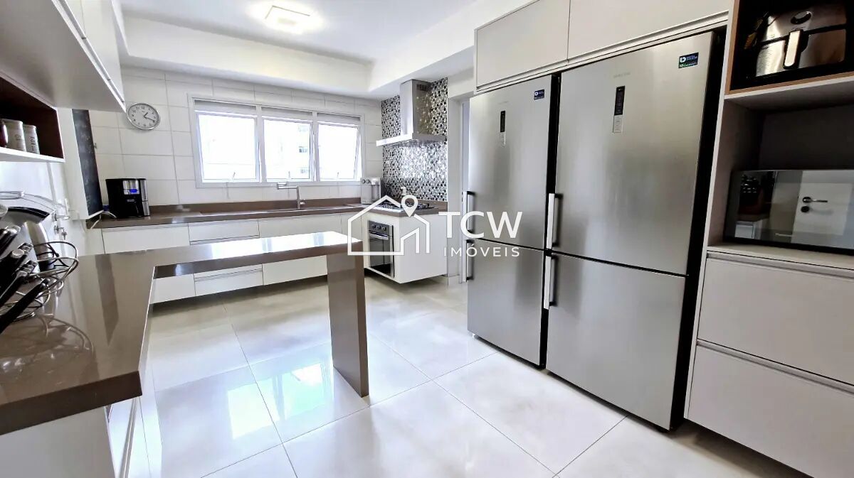 Apartamento, 3 quartos, 258 m² - Foto 14