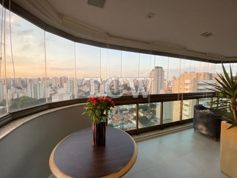 Apartamento à venda com 4 quartos, 185m² - Foto 7
