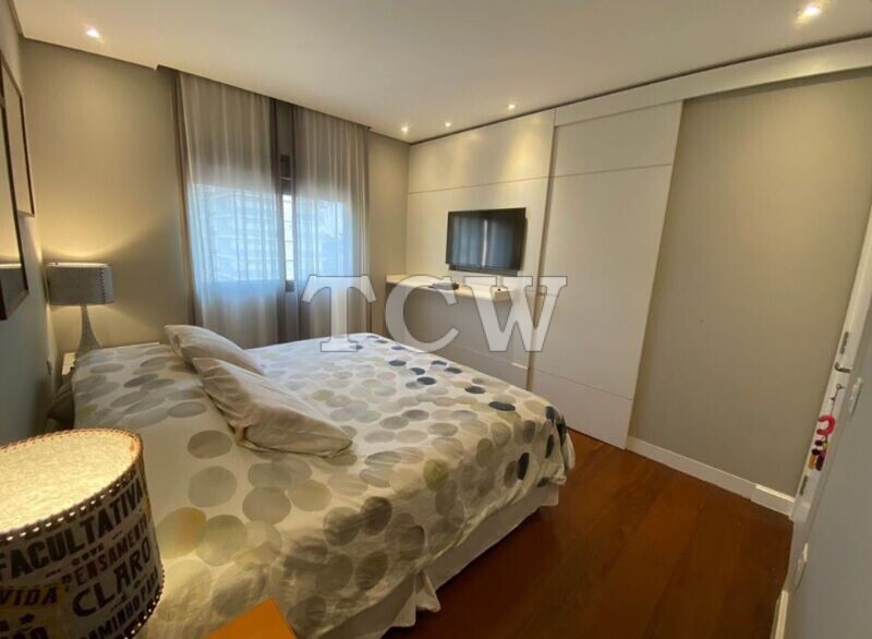 Apartamento à venda com 4 quartos, 185m² - Foto 12