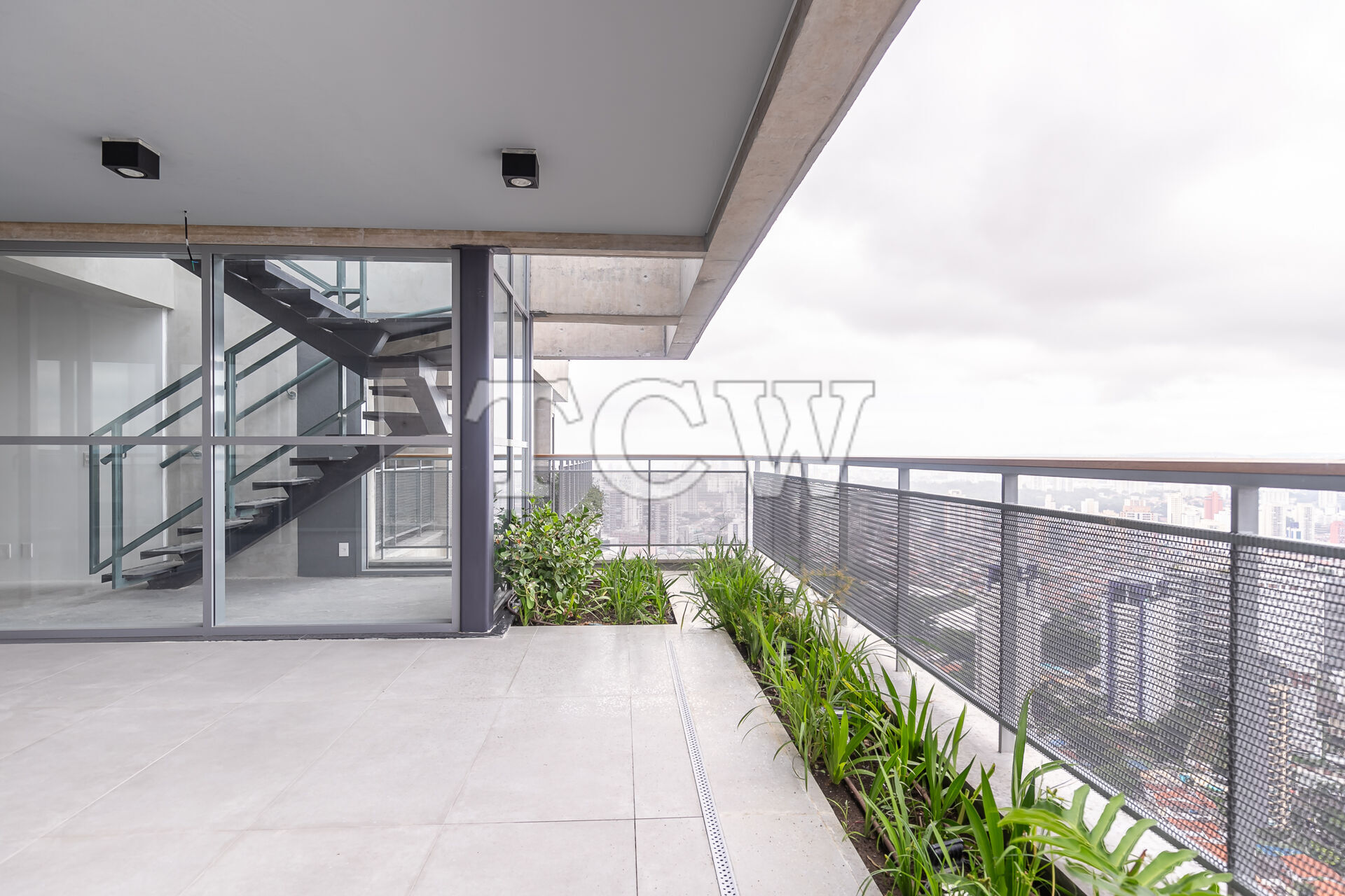 Cobertura à venda com 4 quartos, 410m² - Foto 2
