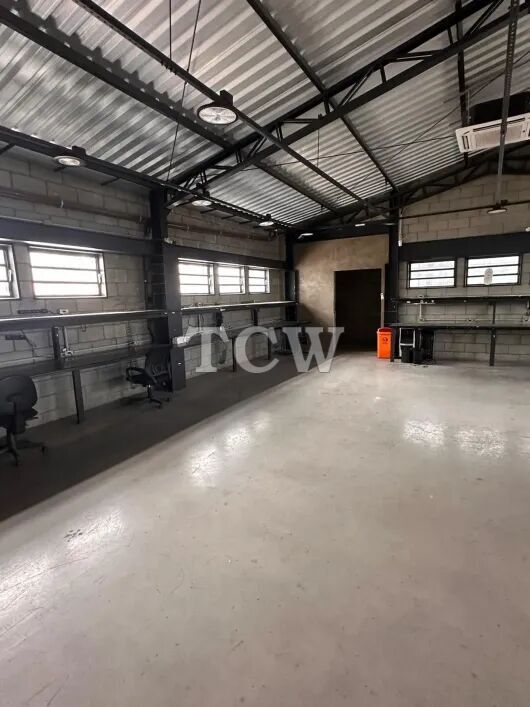 Depósito-Galpão, 1000 m² - Foto 2