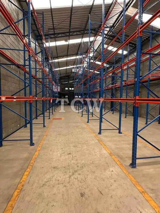 Depósito-Galpão, 1000 m² - Foto 1