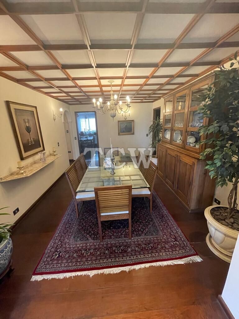 Apartamento à venda com 3 quartos, 240m² - Foto 7