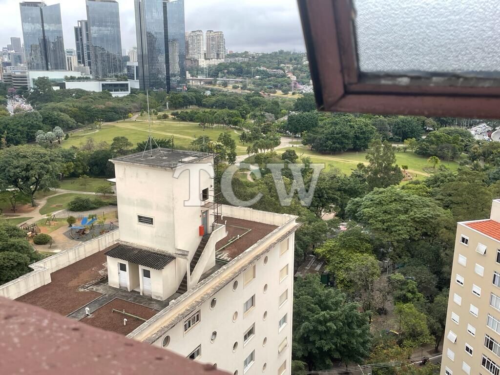 Apartamento à venda com 3 quartos, 240m² - Foto 16