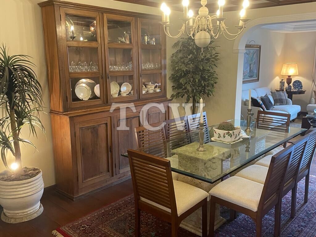 Apartamento à venda com 3 quartos, 240m² - Foto 8