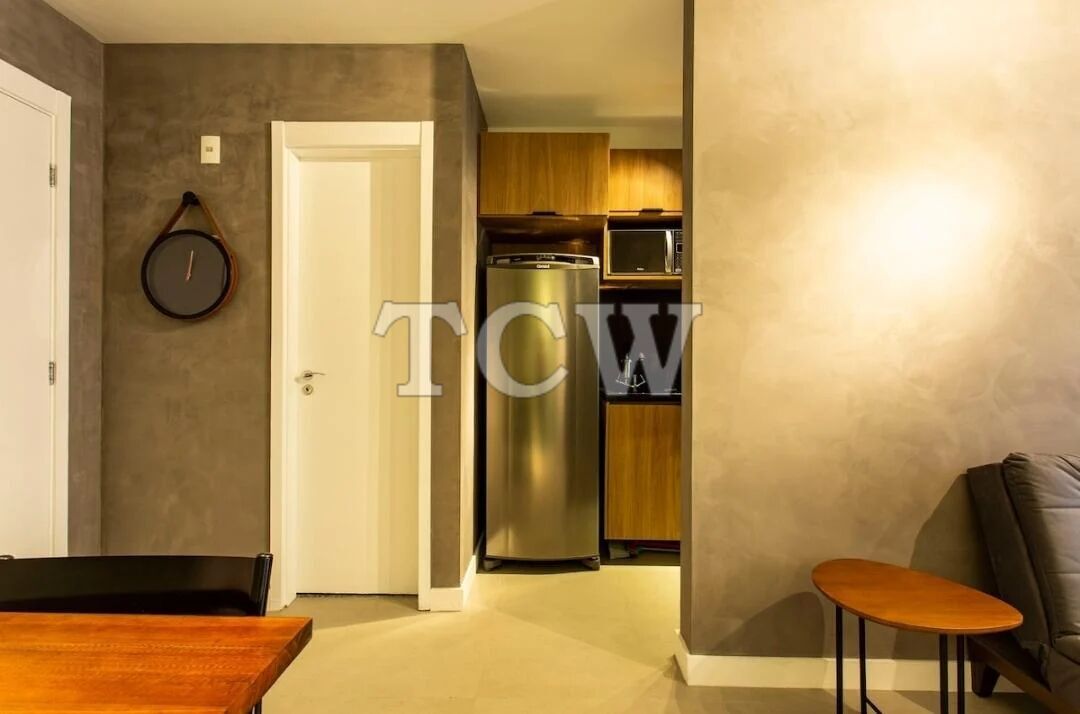 Apartamento à venda com 1 quarto, 45m² - Foto 2