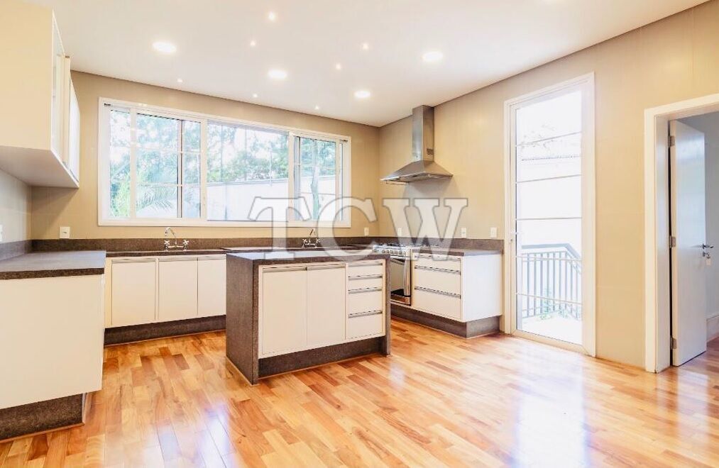 Casa de Condomínio à venda com 4 quartos, 720m² - Foto 8