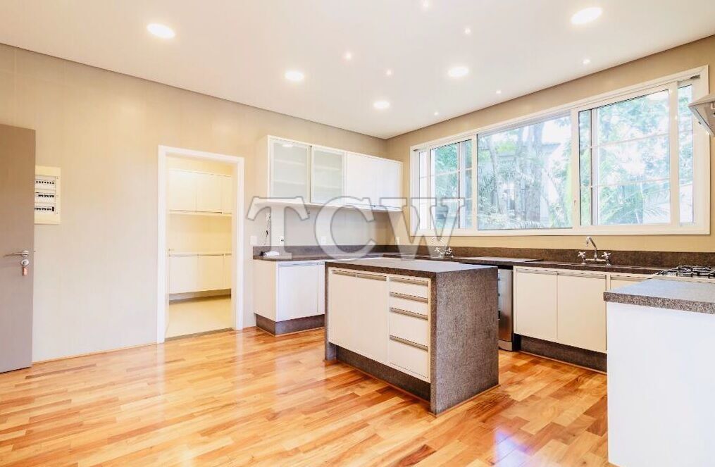 Casa de Condomínio à venda com 4 quartos, 720m² - Foto 7