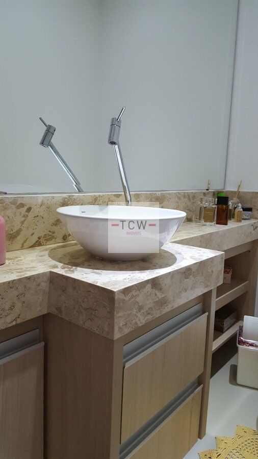 Apartamento à venda com 3 quartos, 162m² - Foto 10