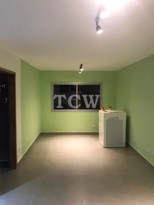 Apartamento à venda com 1 quarto, 35m² - Foto 2