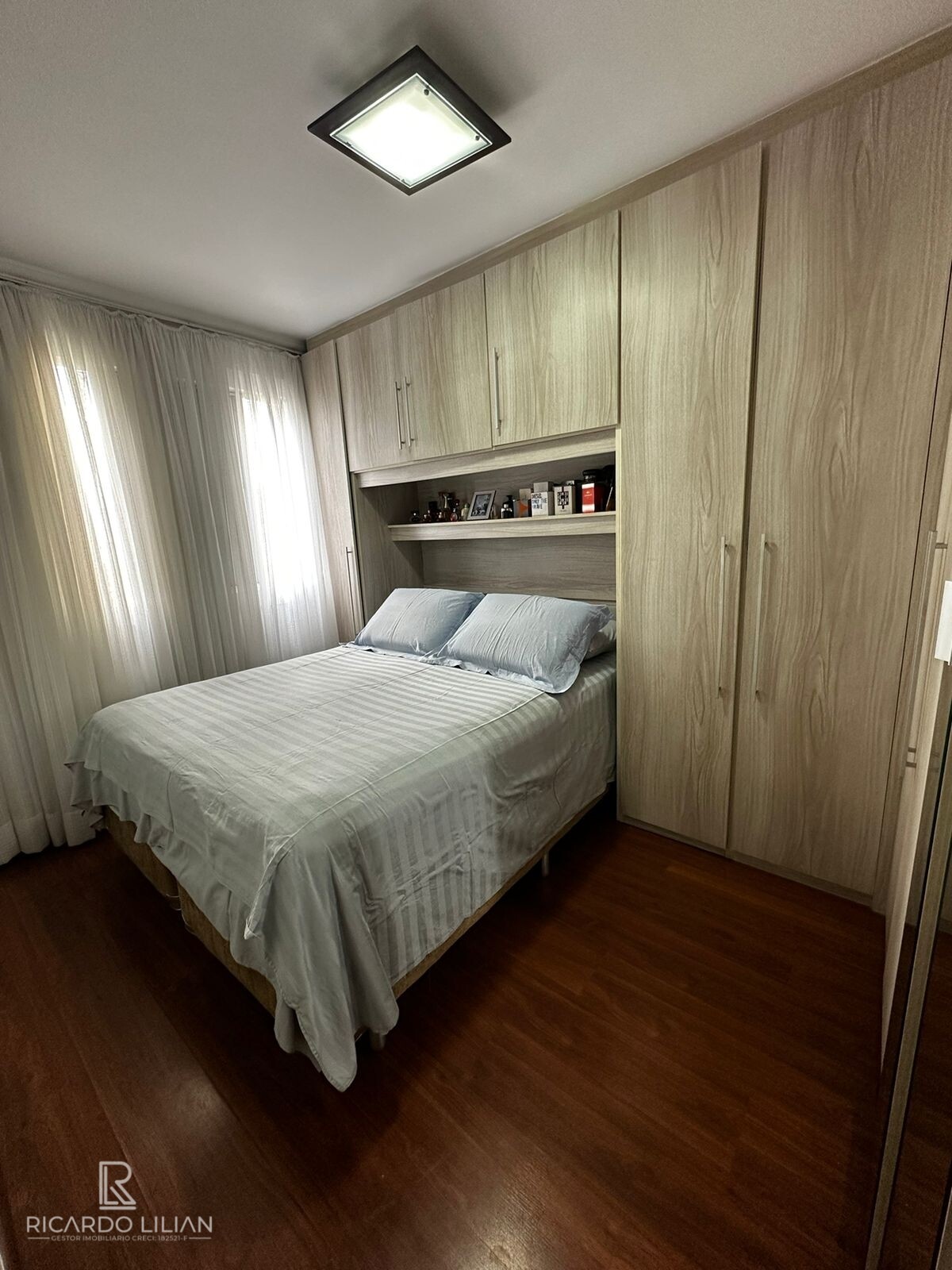 Apartamento à venda com 2 quartos, 60m² - Foto 3