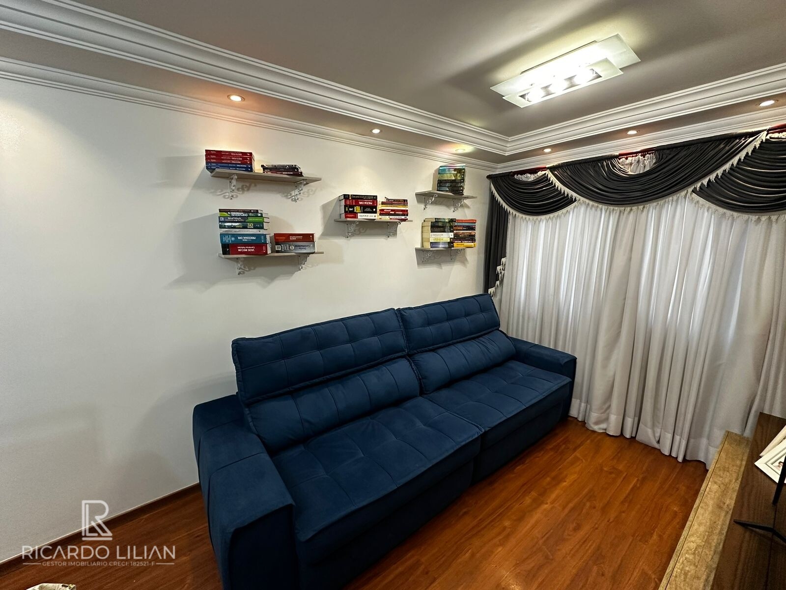 Apartamento à venda com 2 quartos, 60m² - Foto 18