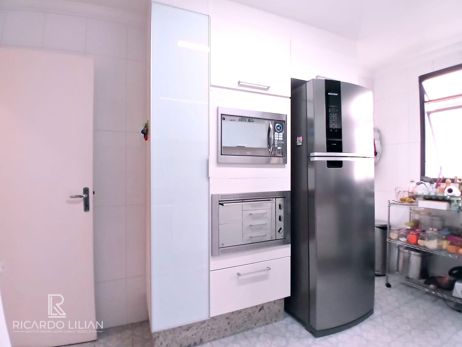 Apartamento à venda com 3 quartos, 84m² - Foto 8