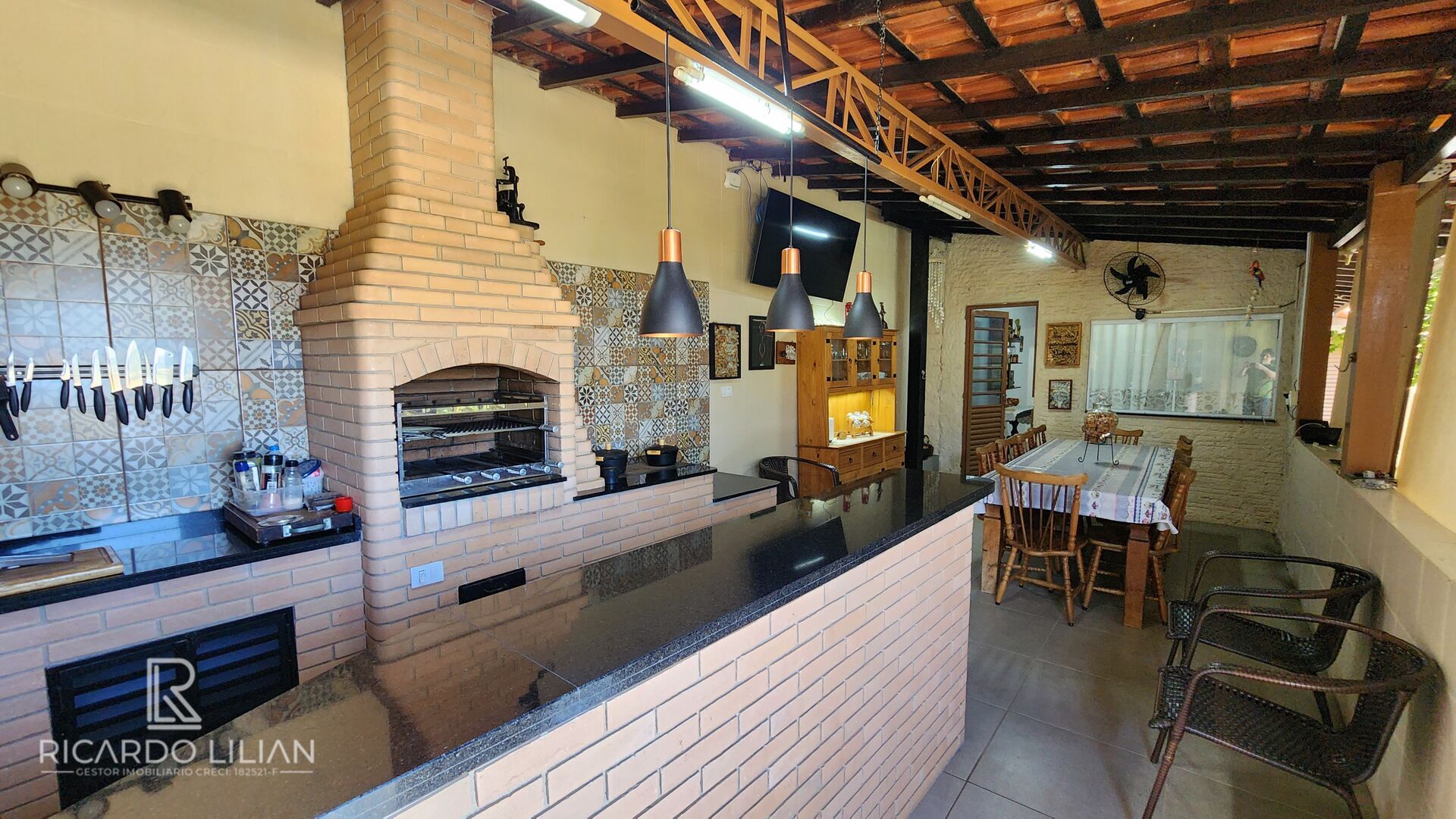 Chácara, 3 quartos, 1137 m² - Foto 2