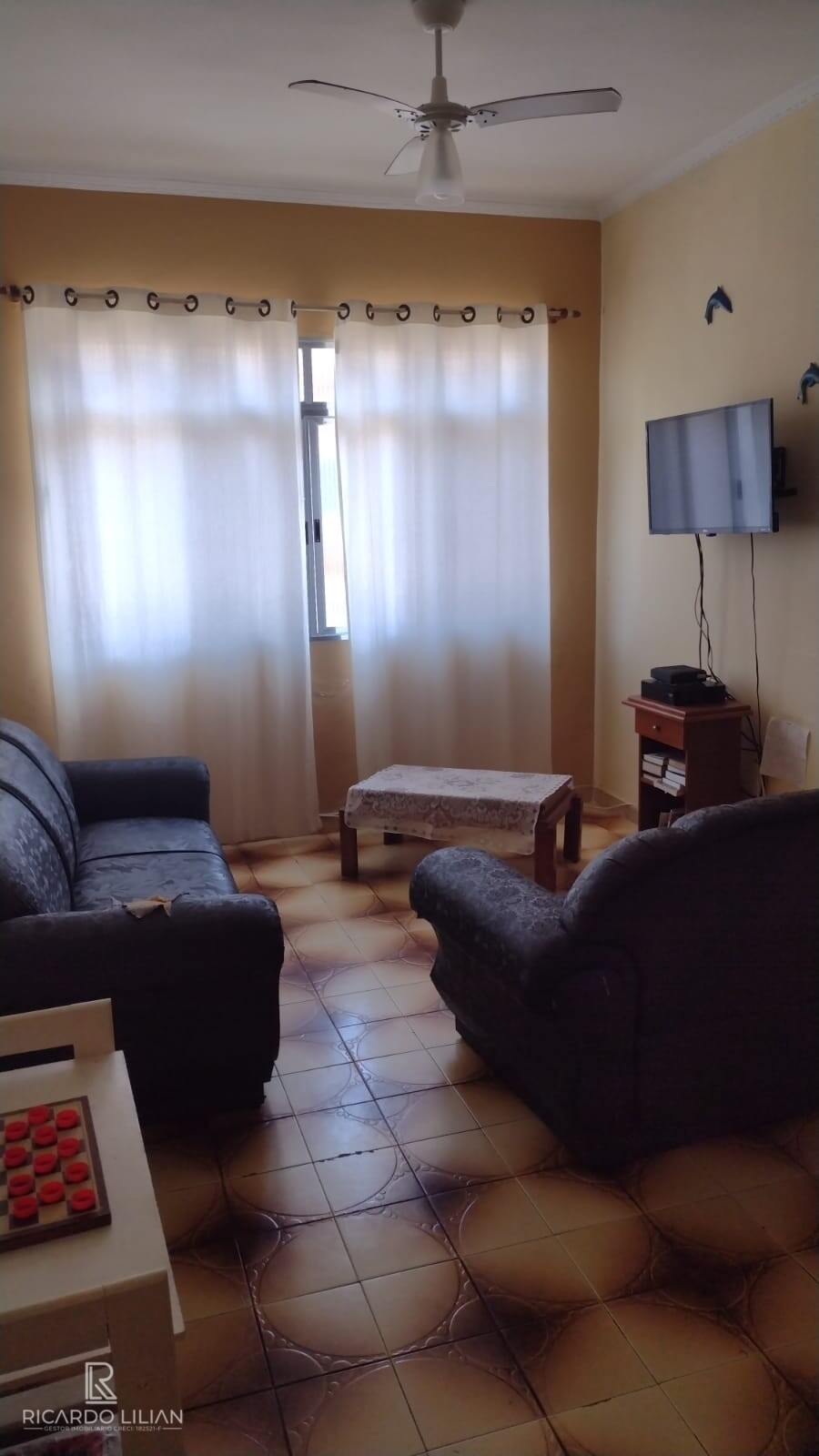 Apartamento à venda com 2 quartos, 64m² - Foto 2