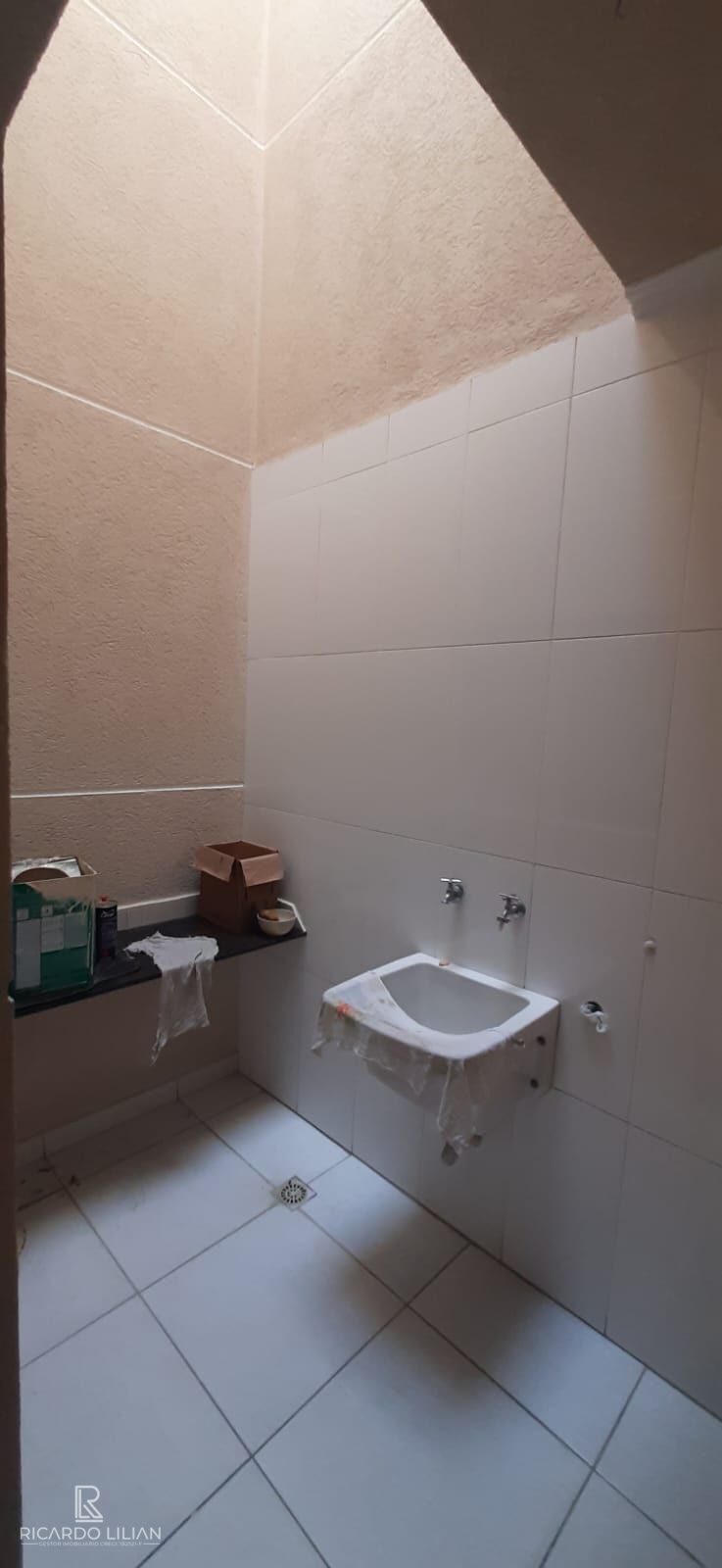 Sobrado à venda com 2 quartos, 60m² - Foto 4