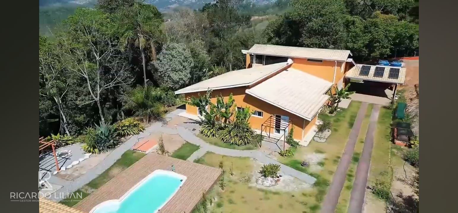Sítio, 3 quartos, 4200 m² - Foto 4