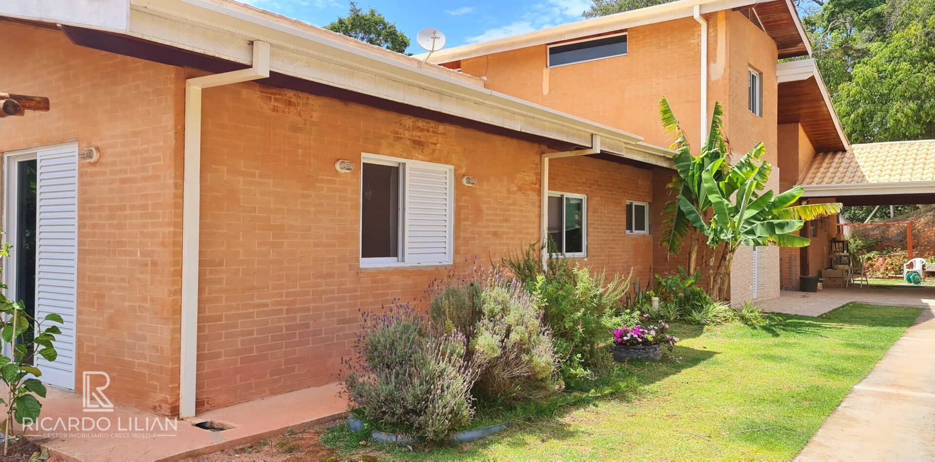 Sítio, 3 quartos, 4200 m² - Foto 10