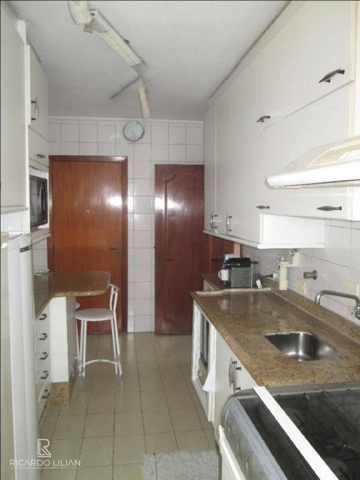 Apartamento à venda com 3 quartos, 98m² - Foto 5