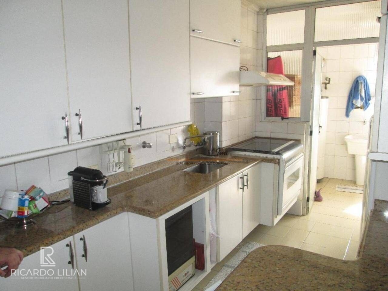 Apartamento à venda com 3 quartos, 98m² - Foto 16