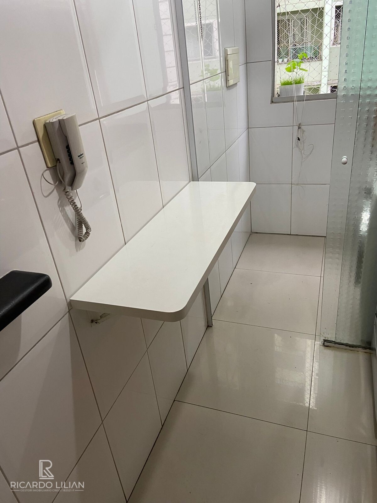 Apartamento à venda com 2 quartos, 45m² - Foto 17