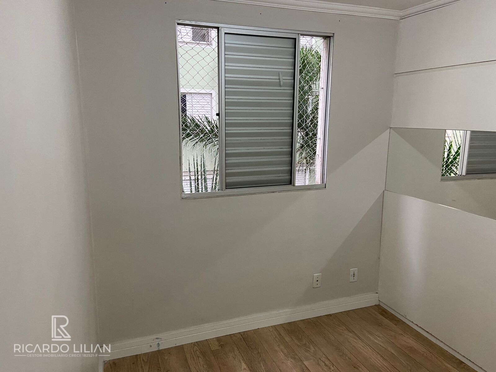 Apartamento à venda com 2 quartos, 45m² - Foto 8