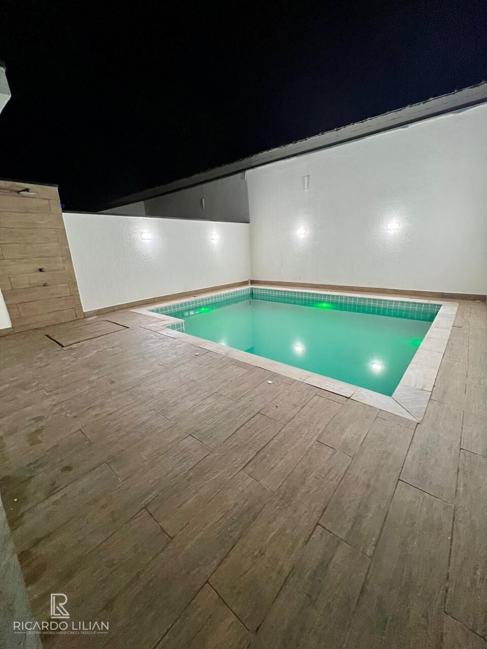 Casa à venda com 3 quartos, 113m² - Foto 19