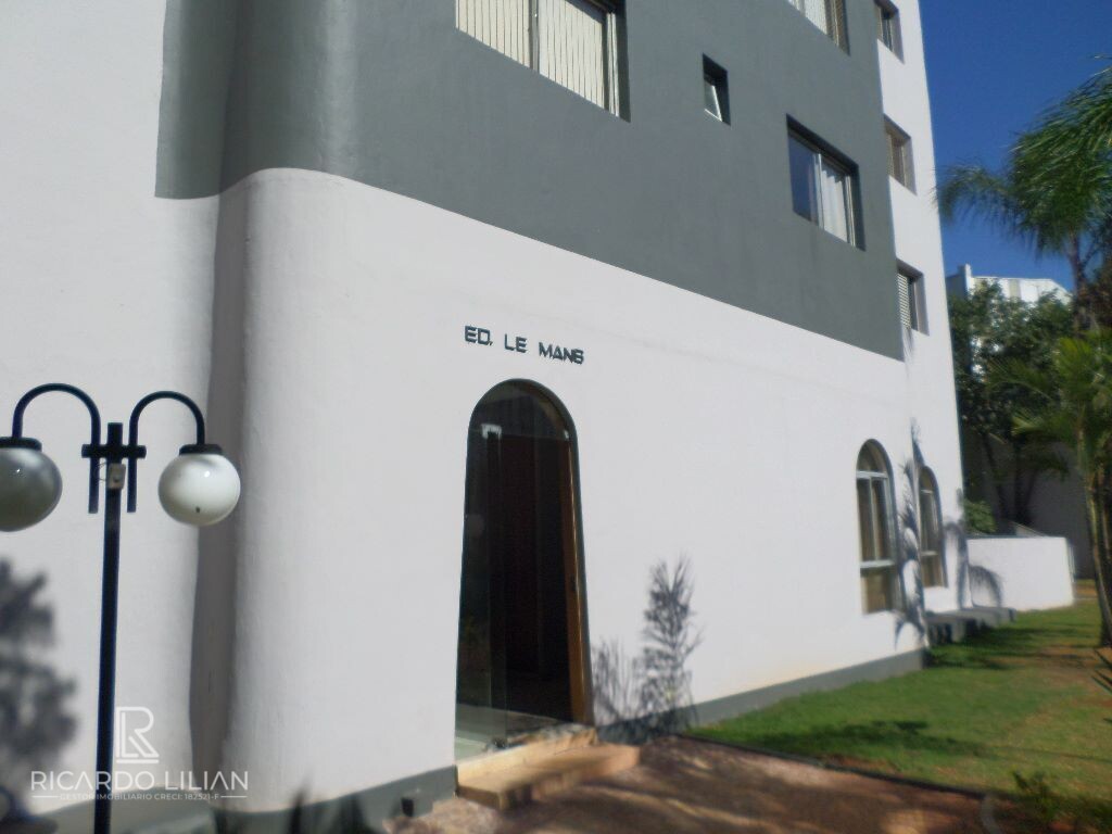 Apartamento à venda com 3 quartos, 87m² - Foto 25