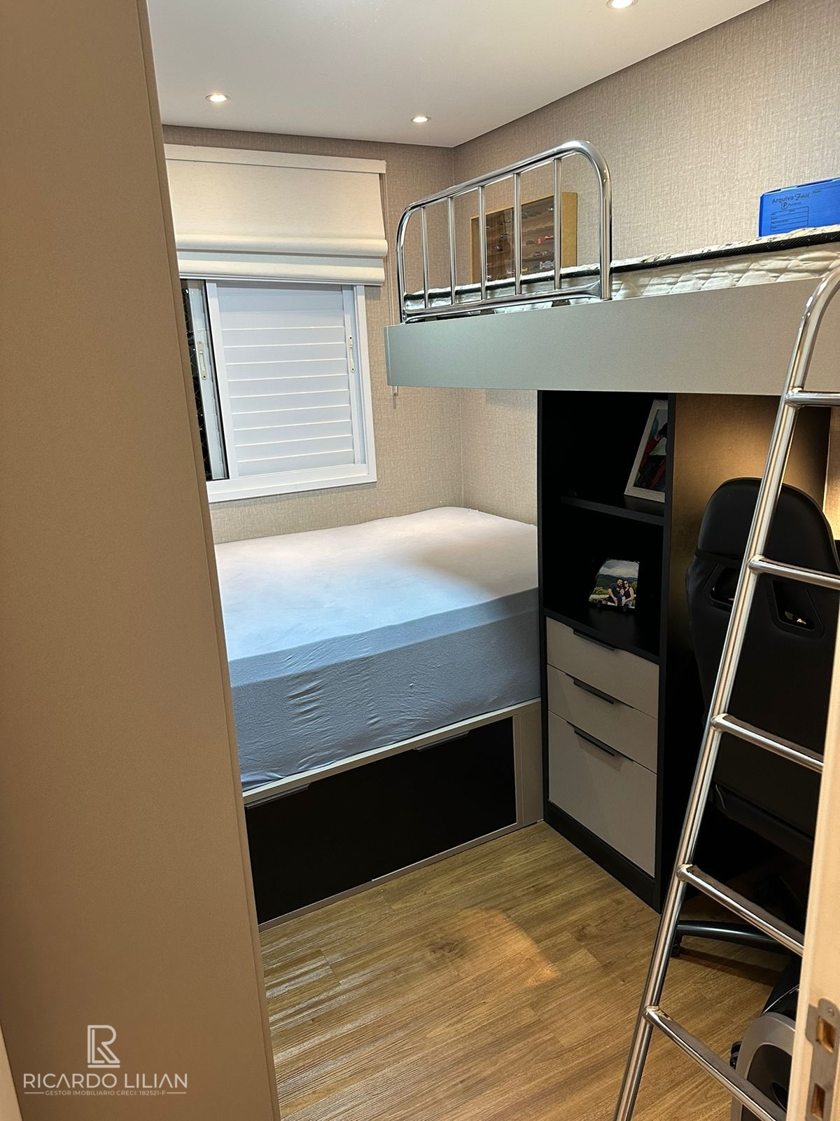 Apartamento à venda com 2 quartos, 56m² - Foto 11